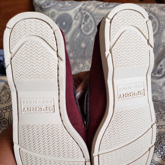 Sperry boat shoes size 7.5 - Picture 3 of 3
